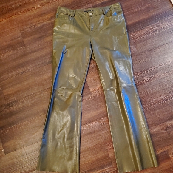 THEORY LEATHER FLARED LEG PANTS (brand Theory) - Picture 2 of 4